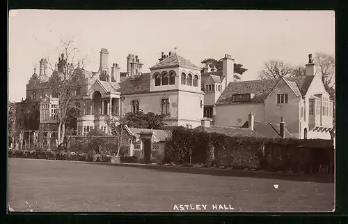 AK Astley, Astley Hall, Panorama