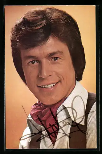 AK Musiker Freddy Breck mit Halstuch, Autograph