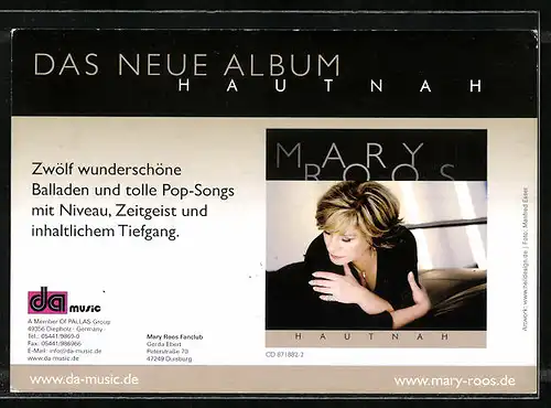 AK Musikerin Mary Roos in legerer Haltung, Autograph