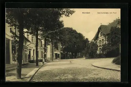 AK Reinbek, Bahnhofstrasse mit Post