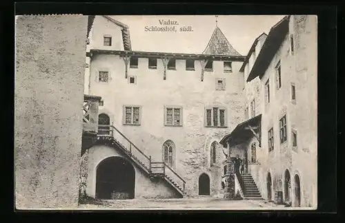 AK Vaduz, Schlosshof südl.