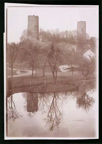 Fotografie Brück & Sohn Meissen, Ansicht Kohren i. Sa., Blick nach der Burgruine mit den beiden Türmen