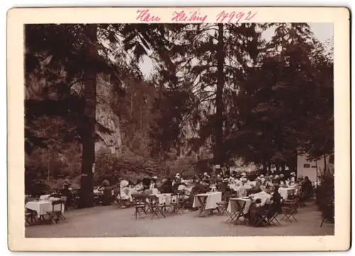 Fotografie Brück & Sohn Meissen, Ansicht Karlsbad, Cafeplatz am Cafe Hans Heilig Felsen