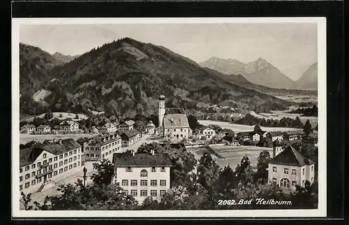 AK Bad Heilbrunn, Blick auf die Stadt gegen das Gebirge