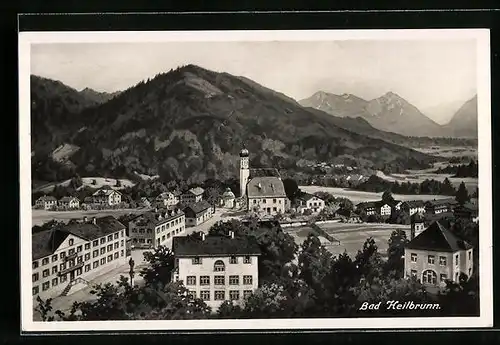 AK Bad Heilbrunn, Blick auf die Stadt gegen das Gebirge