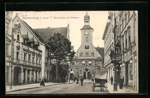 AK Brandenburg /Havel, Steinstrasse mit Rathaus