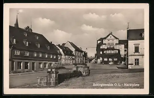 AK Schirgiswalde /O. L., Marktplatz mit Hotel Erbgericht