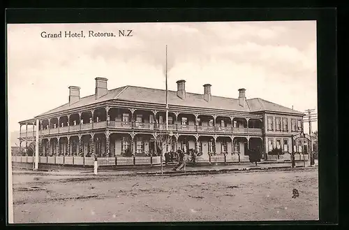 AK Rotorua, Grand Hotel