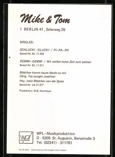 AK Musiker Mike & Tom in Anzügen mit Autograph