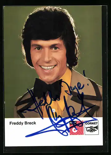 AK Musiker Freddy Breck mit schwarzer Fliege und Autograph