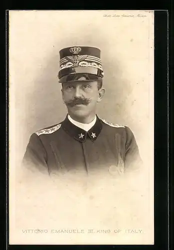 AK Vittorio Emanuele III., König von Italien in Uniform