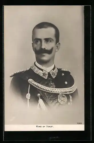 AK Viktor Emanuel III. König von Italien mit Orden