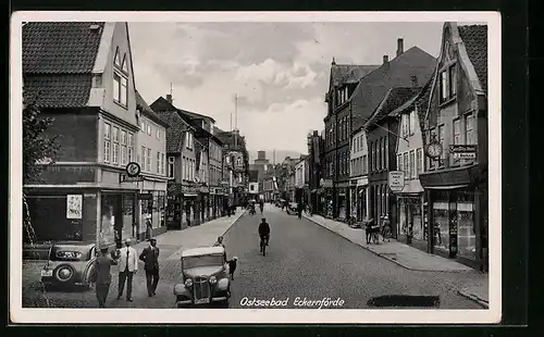 AK Eckernförde, Strassenpartie mit Geschäften