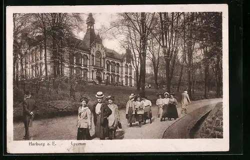 AK Hamburg-Harburg, Lyceum mit Bewohnern