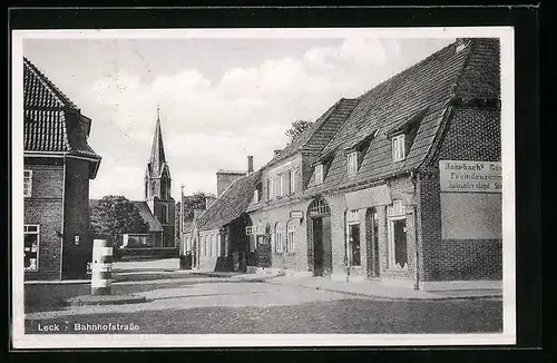 AK Leck, Bahnhofstrasse mit Gasthaus Rohrbach