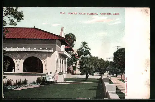 AK Tucson, AZ, North Main Street