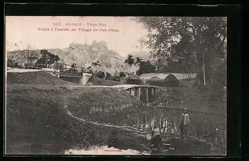 AK Than-Hoa, Ponts à l`entrée du Village de Cua-Nhap