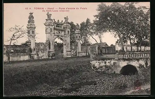 AK Hanoi, Porte d`entrée du Palais du Kinh-Luoc