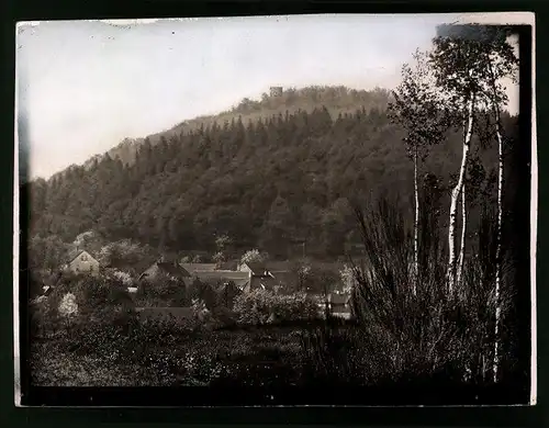 Fotografie Brück & Sohn Meissen, Ansicht Collmberg, Teilansicht der Ortschaft mit Blick nach dem Collmberg