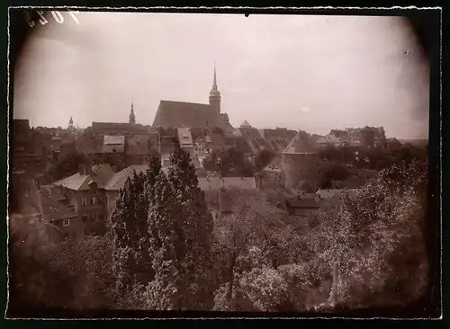 Fotografie Brück & Sohn Meissen, Ansicht Bautzen, Blick auf die Stadt mit der Kirche