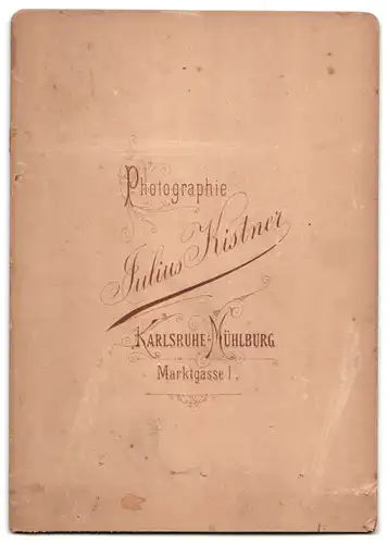 Fotografie Julius Kistner, Karlsruhe-Mühlburg, Marktgasse 1, Mutter mit Kindern, Sohn in Uniform