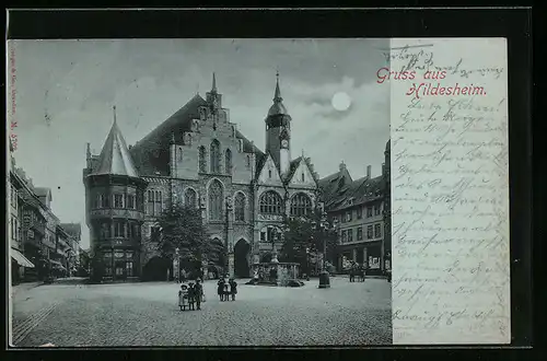 Mondschein-AK Hildesheim, Marktplatz mit Brunnen