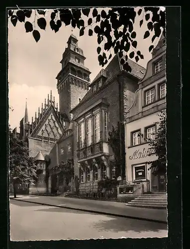 AK Zeitz, Rathaus mit gotischem Giebel