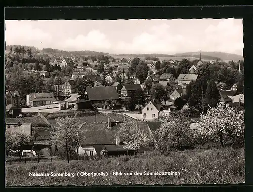 AK Neusalza-Spremberg /Oberlausitz, Blick von den Schmiedesteinen