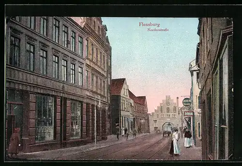 AK Flensburg, Passanten in der Norderstrasse