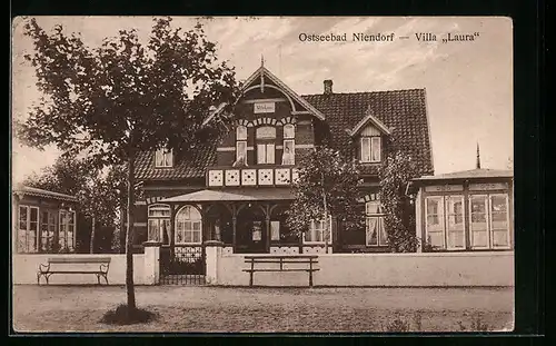 AK Niendorf, Ostseebad, Pension Villa Laura