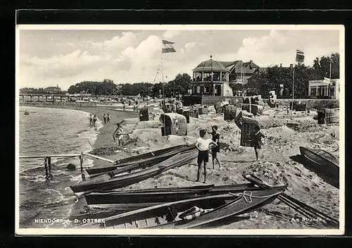 AK Niendorf / Ostsee, Strandpartie