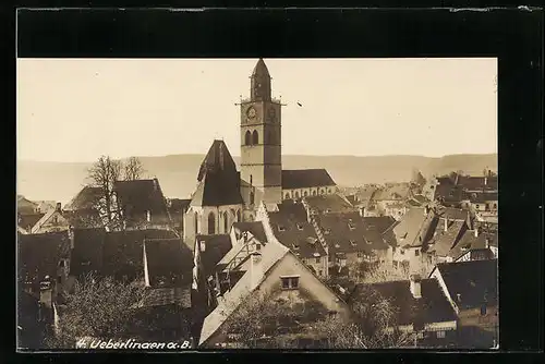 AK Überlingen a. B., Ortspartie mit Kirche aus der Vogelschau