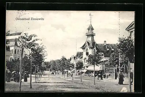 AK Zinnowitz / Usedom, Strassenpartie
