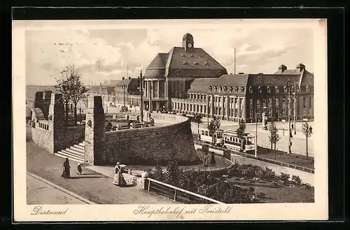 AK Dortmund, Hauptbahnhof mit Freistuhl und Strassenbahn