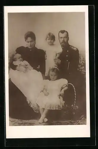 AK Nikolaus II. von Russland im Kreise seiner Familie