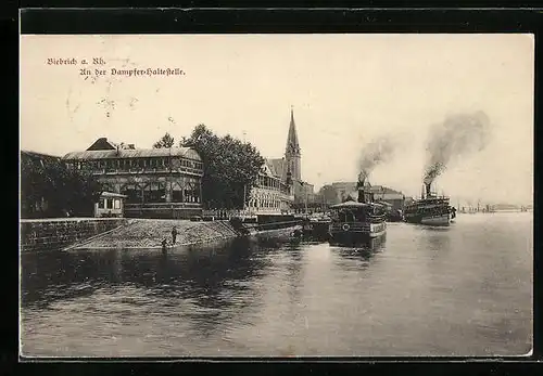 AK Biebrich, Dampfer an der Anlegestelle, Rheinpartie