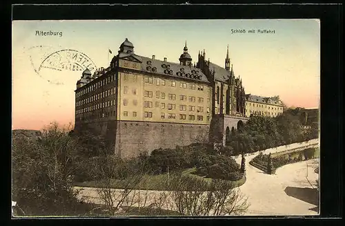 AK Altenburg / S.-A., Schloss mit Auffahrt