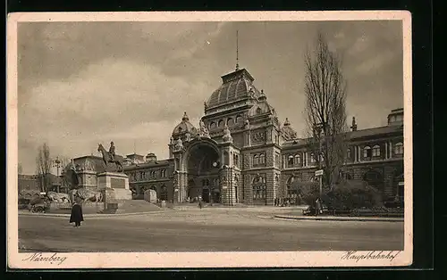 AK Nürnberg, Hauptbahnhof mit Denkmal