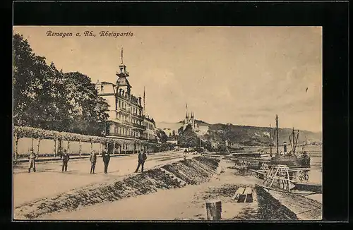 AK Remagen a. Rh., Rheinpartie mit Promenade und Passanten