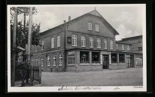 AK Flintbek, Strassenpartie mit Heitmanns Gasthof