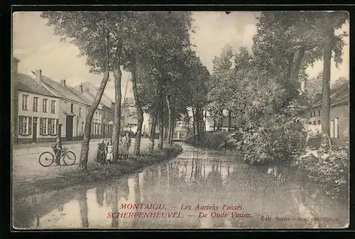 AK Montaigu, Les Anciens Fossés