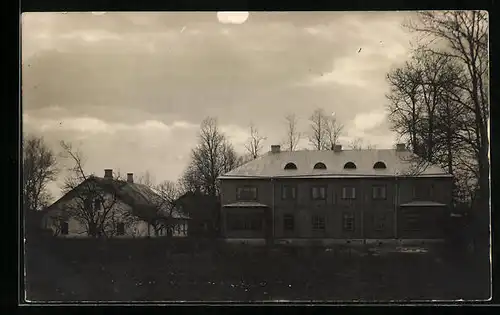 AK Kethna, Häuseransicht