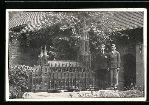 AK Köln /Rh., Ulmer Münster gebaut von Johann u. Wilh. Dreikausen