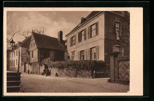 AK Essen /Ruhr, Strasse I. Hagen mit Anwohnern