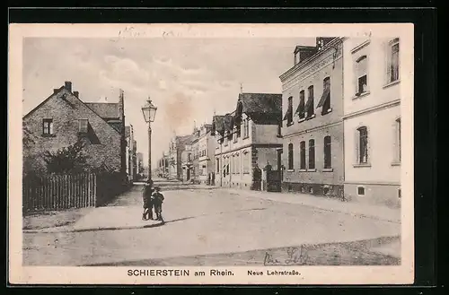 AK Schierstein am Rhein, Neue Lehrstrasse mit zwei Jungen