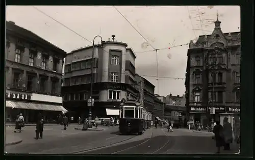 Foto-AK Wien, Strassenbahn in der Sechshauser-Strasse