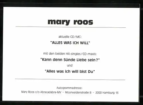 AK Musikerin Mary Roos posiert am Wasser, original Autograph