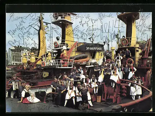 AK Musiker der Finkwarder Speeldeel auf einem Dampfer, original Autograph