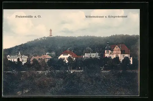 AK Freienwalde a. O., Wilhelmstrasse u. Kriegerdenkmal
