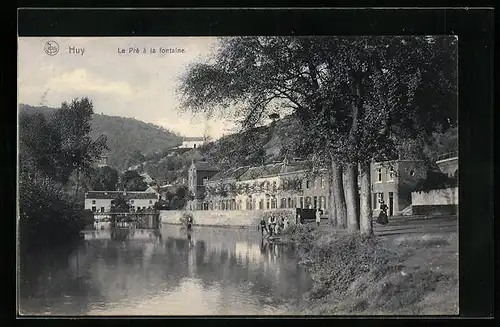 AK Huy, Le Pre a la fontaine